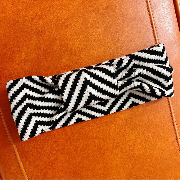Womens Herringbone Bow Ear Warmer Band - Picture 3 of 4